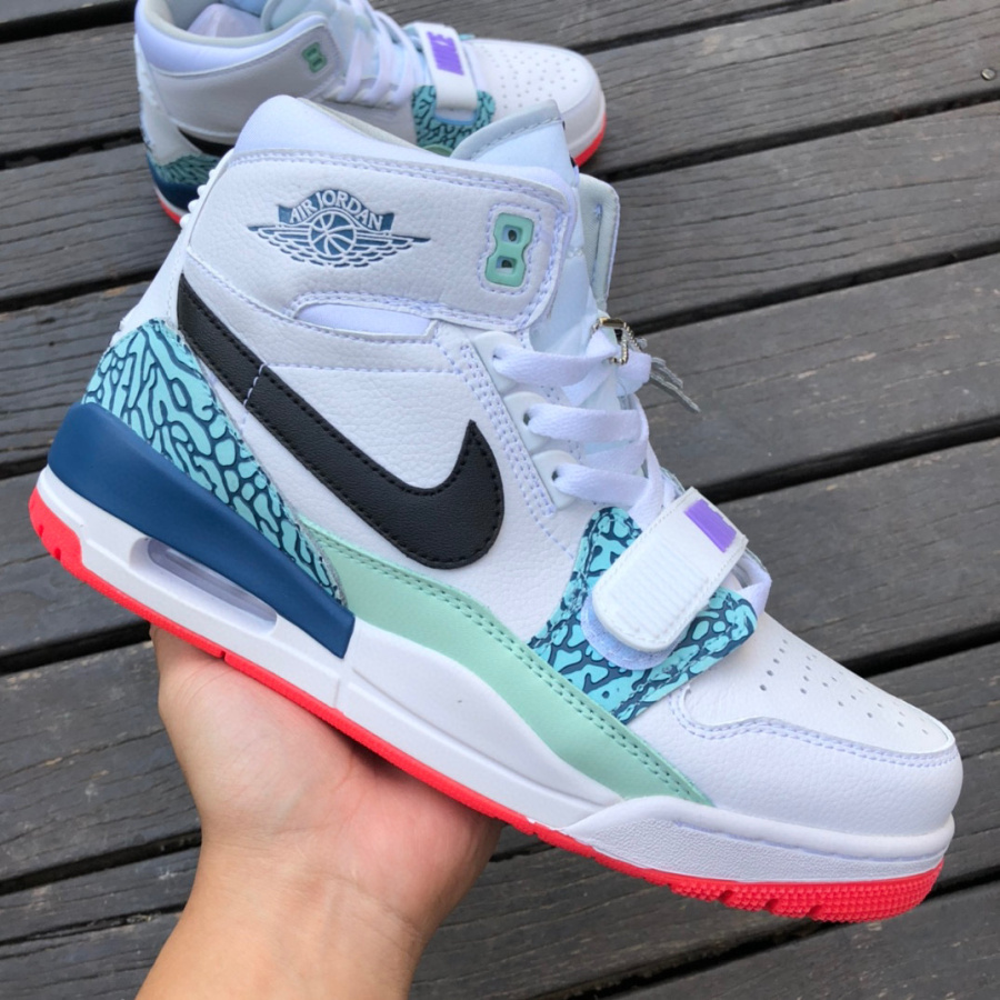 Air Jordan Legacy AJ312 Sneaker  AV3922-203 - PerfectKickZ