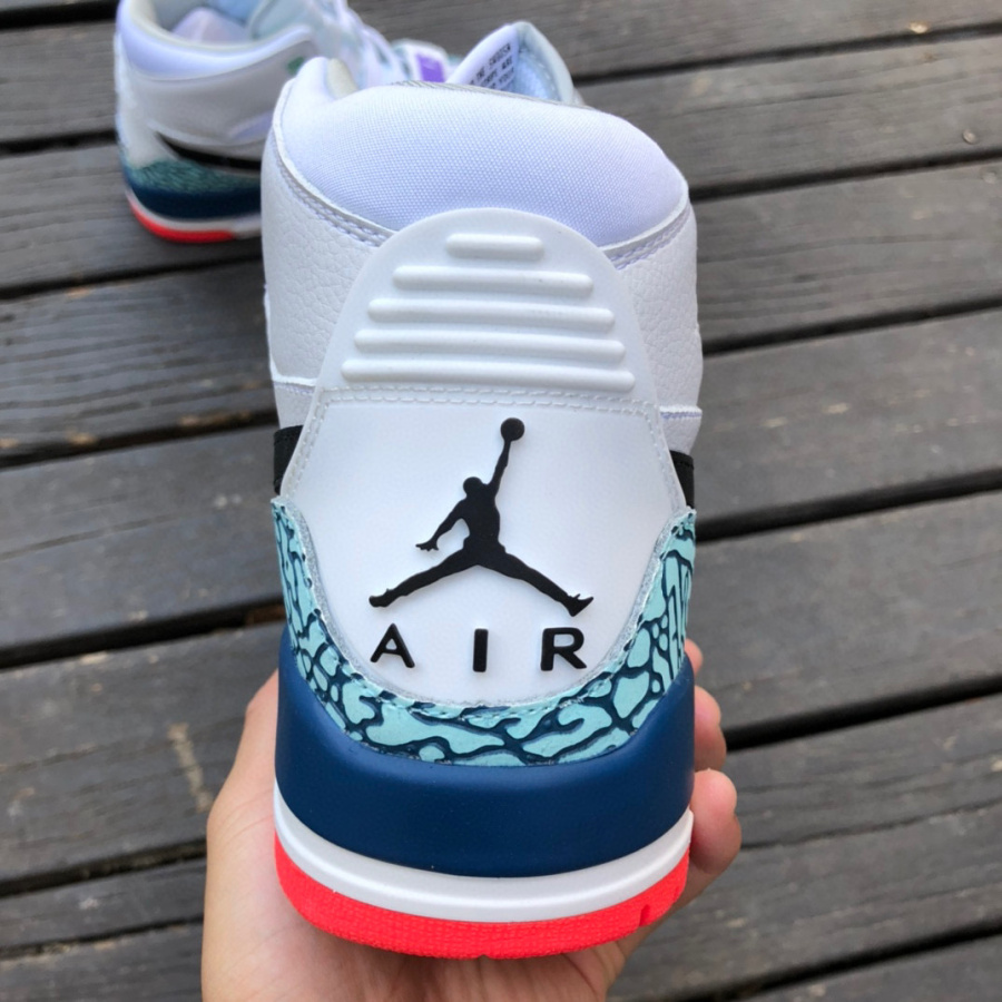 Air Jordan Legacy AJ312 Sneaker  AV3922-203 - PerfectKickZ