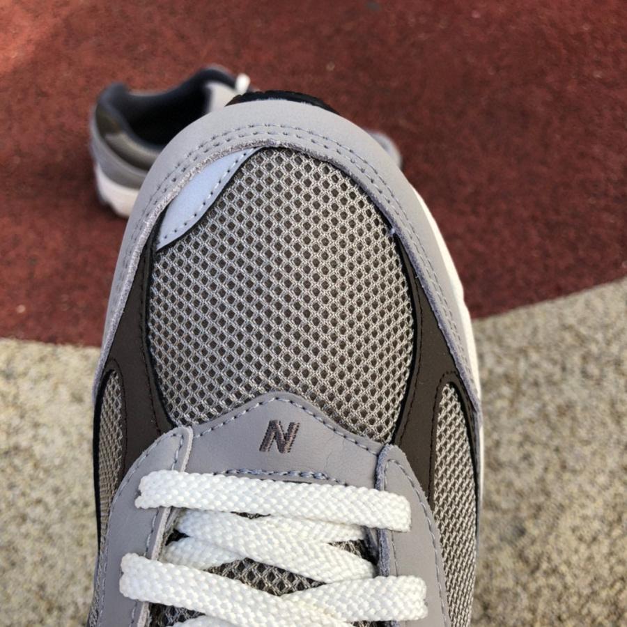 New Balance NB2002R Sneakers        M2002RAW - PerfectKickZ