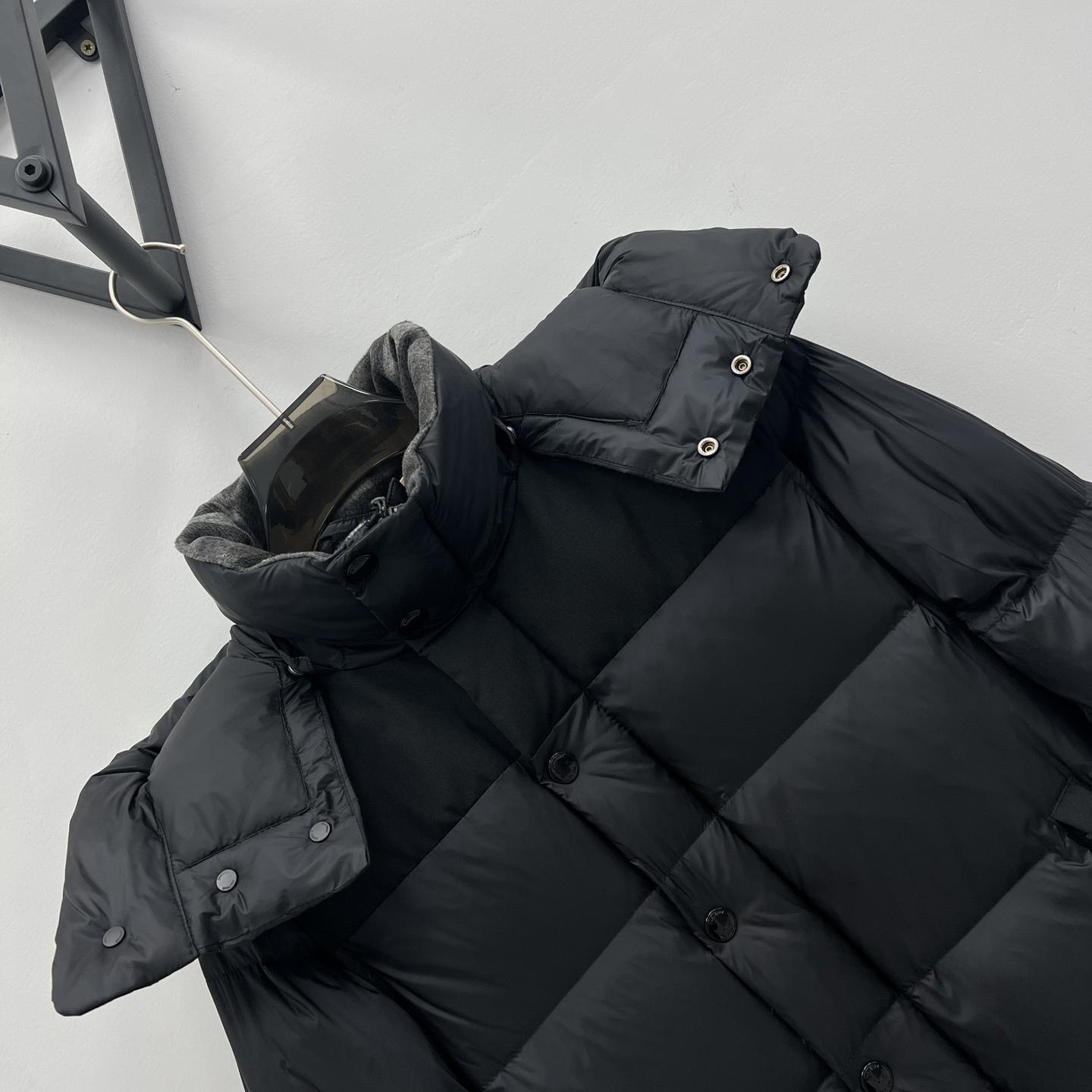 Burberry Detachable Sleeve Hooded Puffer Jacket - PerfectKickZ