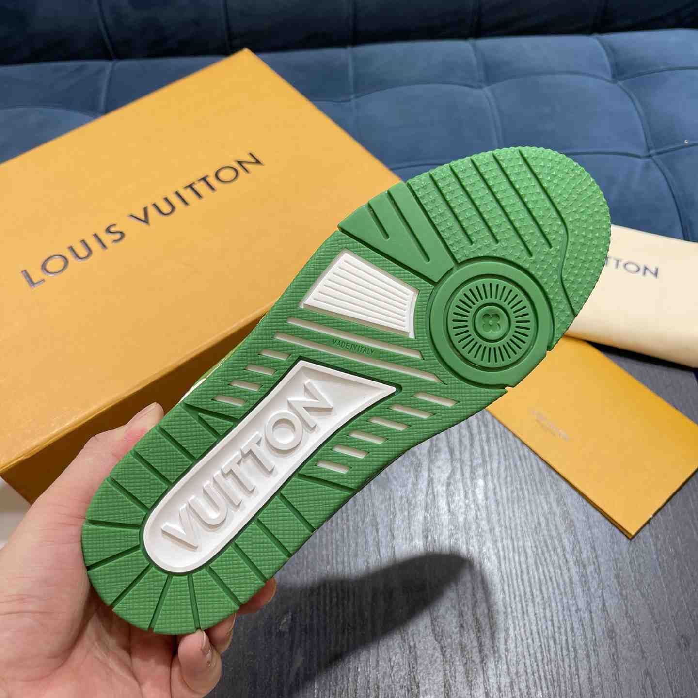 Louis Vuitton LV Trainer Sneaker       1AASJ2 - PerfectKickZ