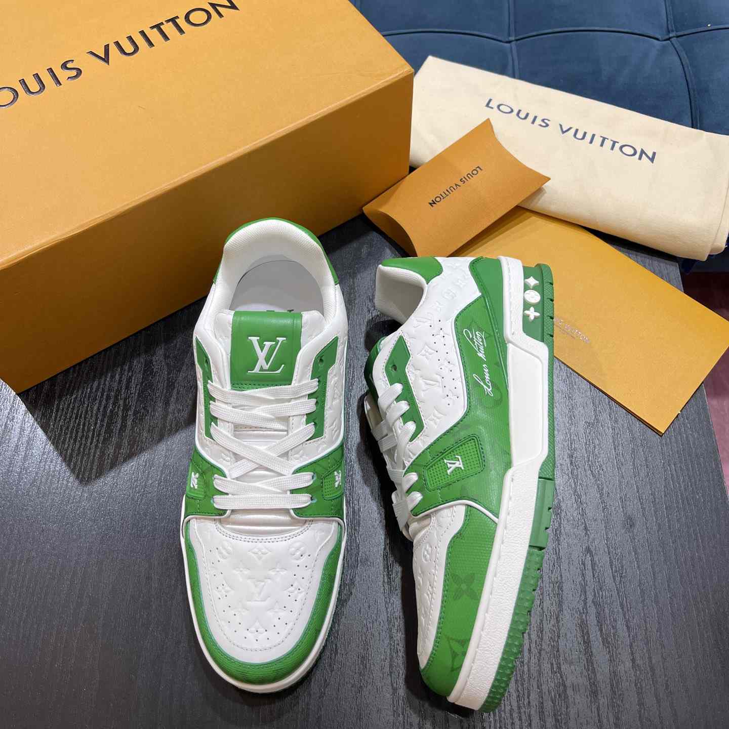 Louis Vuitton LV Trainer Sneaker       1AASJ2 - PerfectKickZ