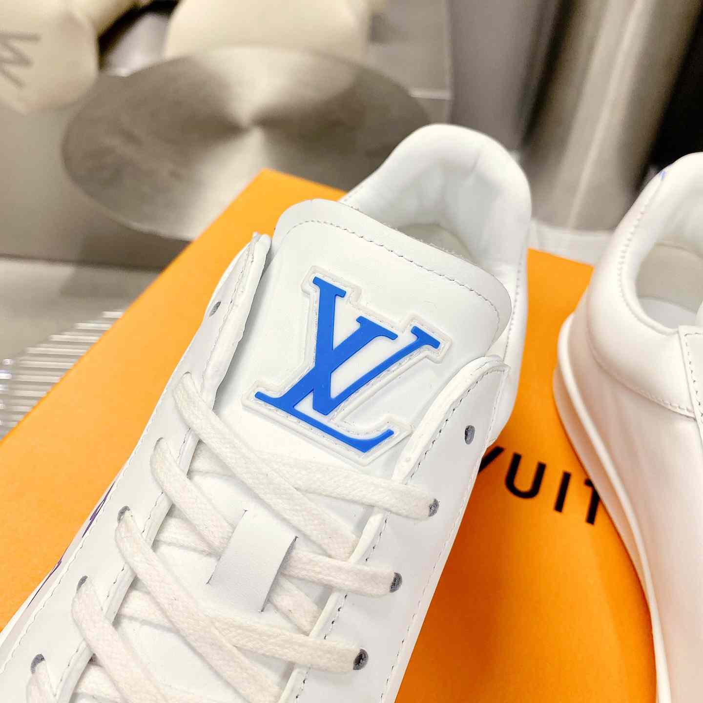 Louis Vuitton Luxembourg Samothrace Sneakers     1A9JDT - PerfectKickZ
