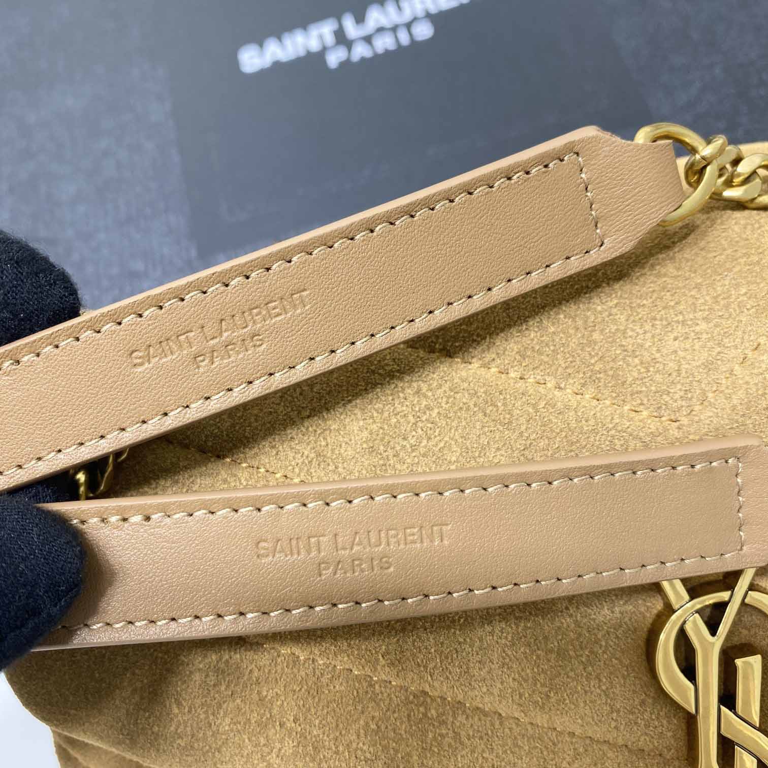 Saint Laurent Loulou Medium Shoulder Bag(25cm)    392277 - PerfectKickZ