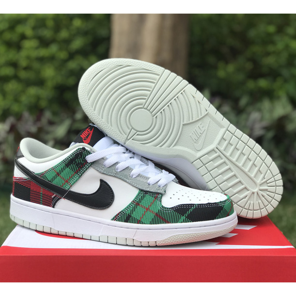 Nike SB Dunk Low Creamy/Tweed" Sneaker     DV0827-100 - PerfectKickZ