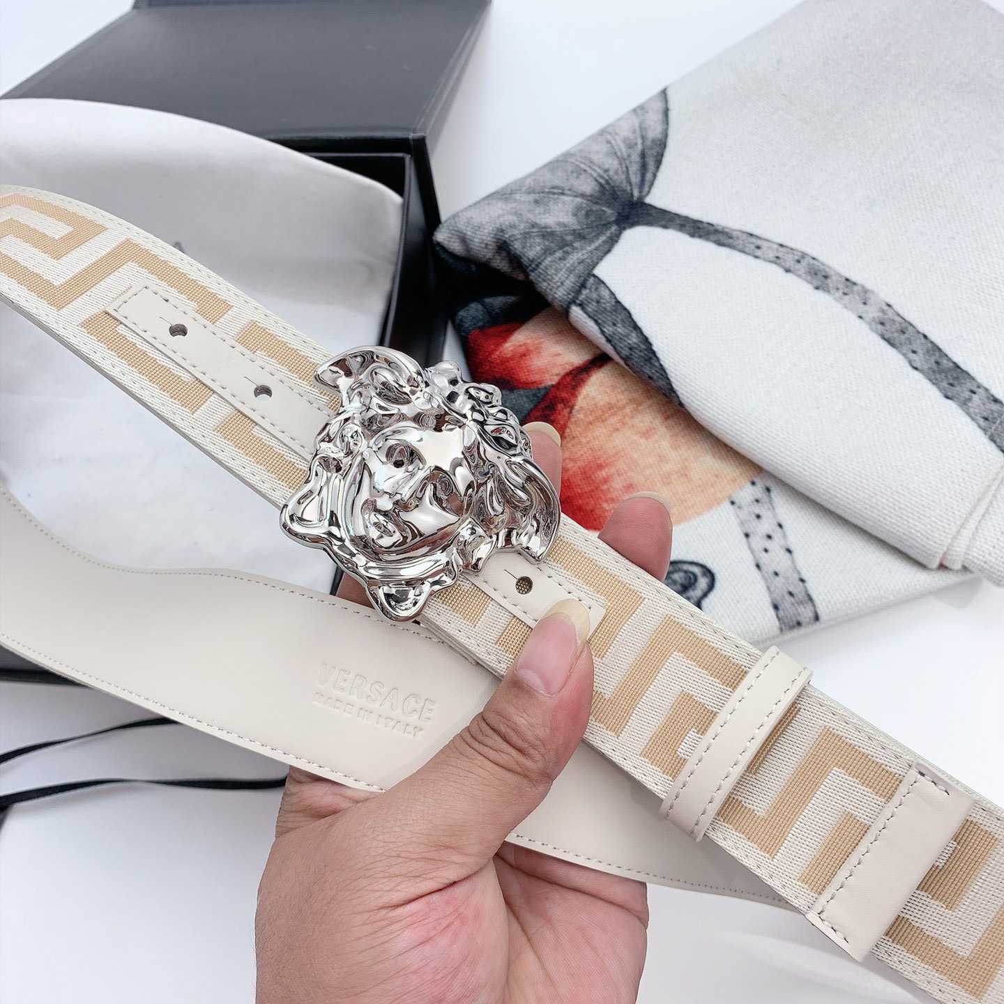 Versace Le Medusa Belt - PerfectKickZ