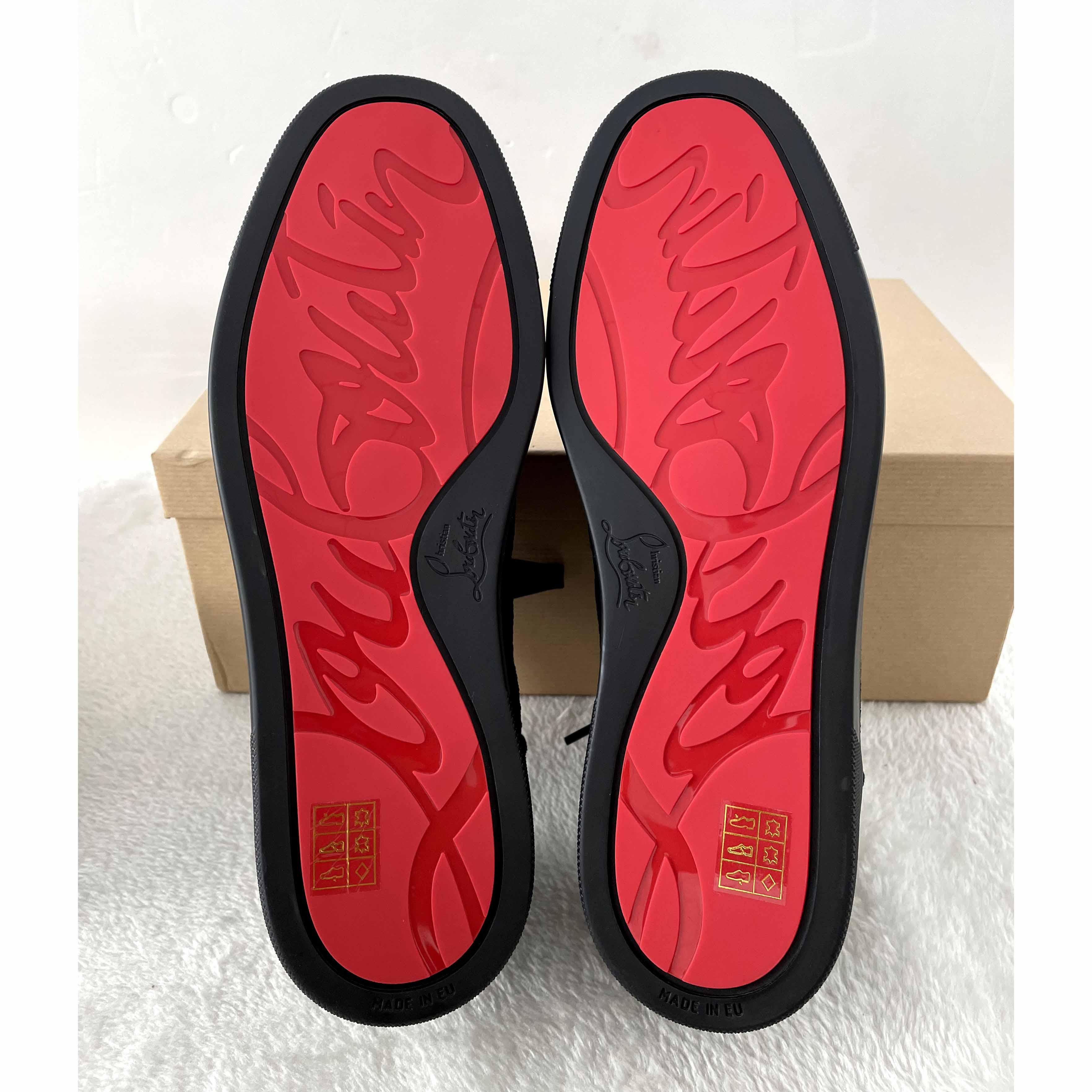 Christian Louboutin Fun Louis Junior Spike-Embellished Leather And Mesh Low-Top Trainers - PerfectKickZ
