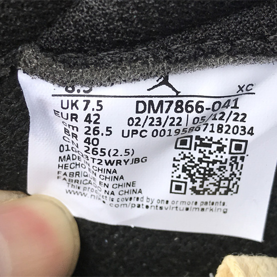 Travis Scott x Air Jordan 1 Low WMNS Sneaker   DM7866-041 - PerfectKickZ