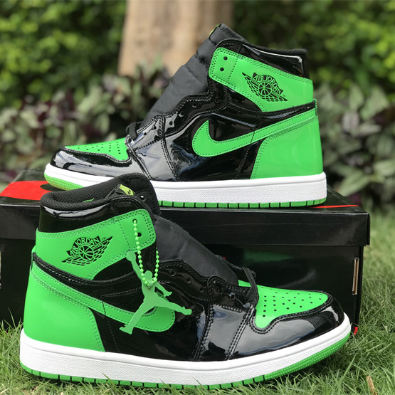 Air Jordan 1 High OG Sneakers    555088-030  - PerfectKickZ