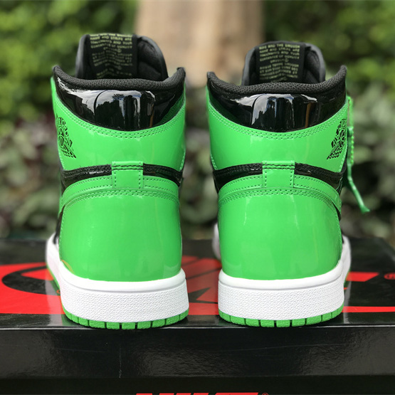 Air Jordan 1 High OG Sneakers    555088-030  - PerfectKickZ