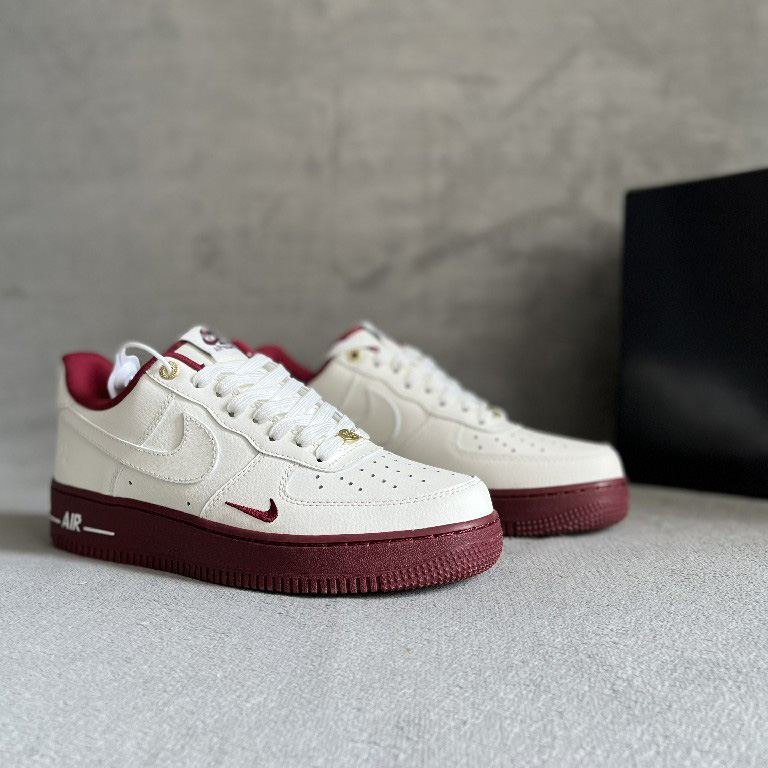 Air Force 1 07 LV8"Light Blue/Love" Sneaker      DQ7582-100 - PerfectKickZ