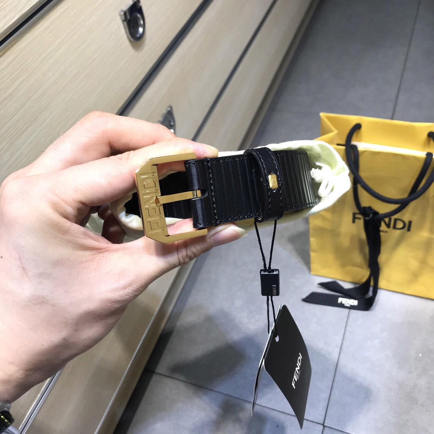 Fendi Black Leather Belt - PerfectKickZ