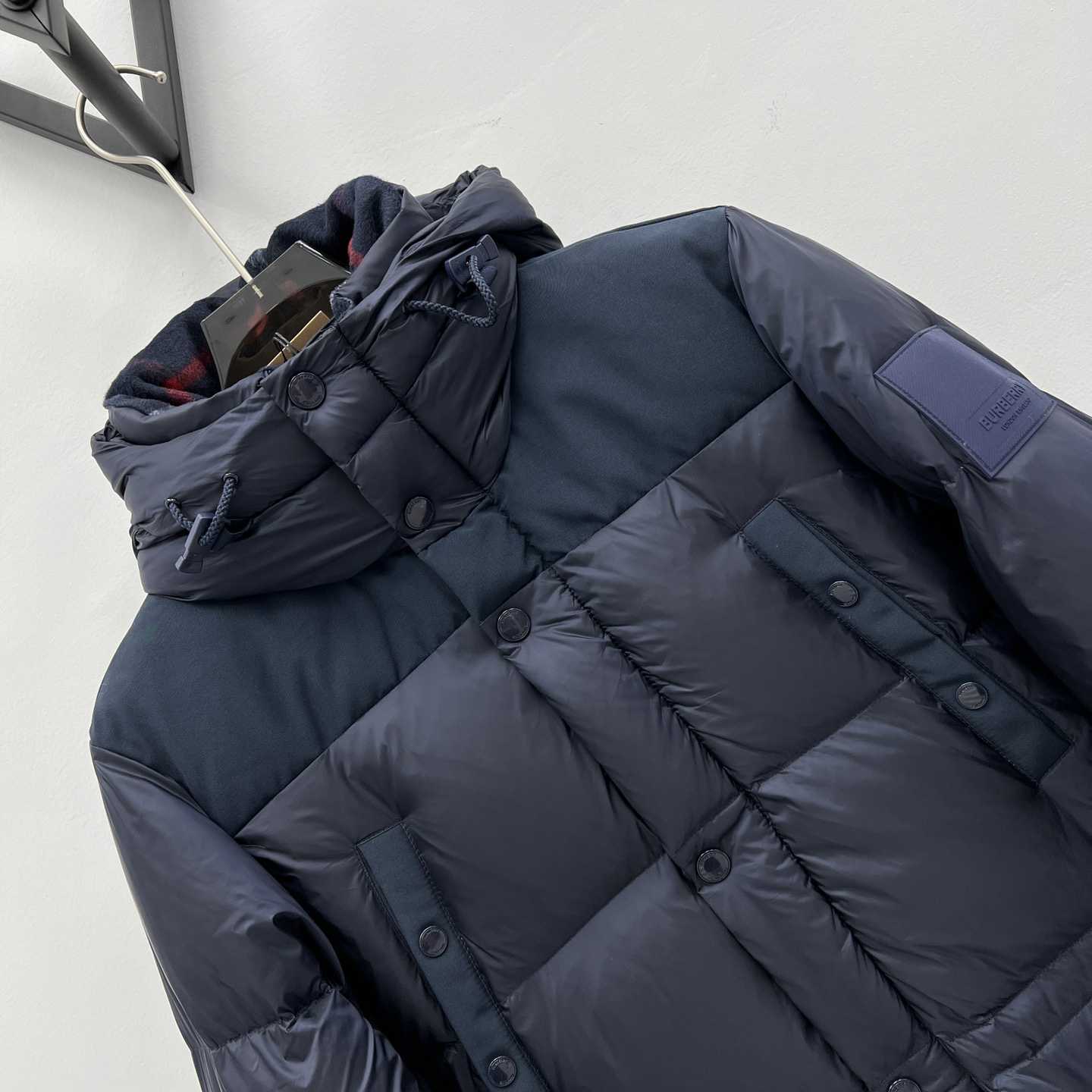 Burberry Logo Appliqué Nylon Puffer Coat - PerfectKickZ