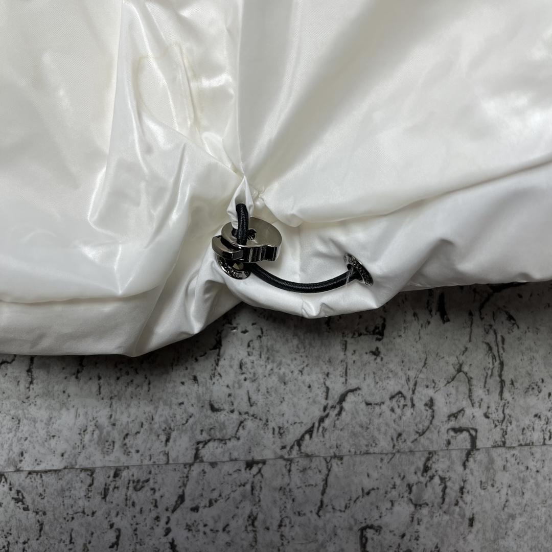 Moncler White Daynamic Porossan Down Jacket - PerfectKickZ