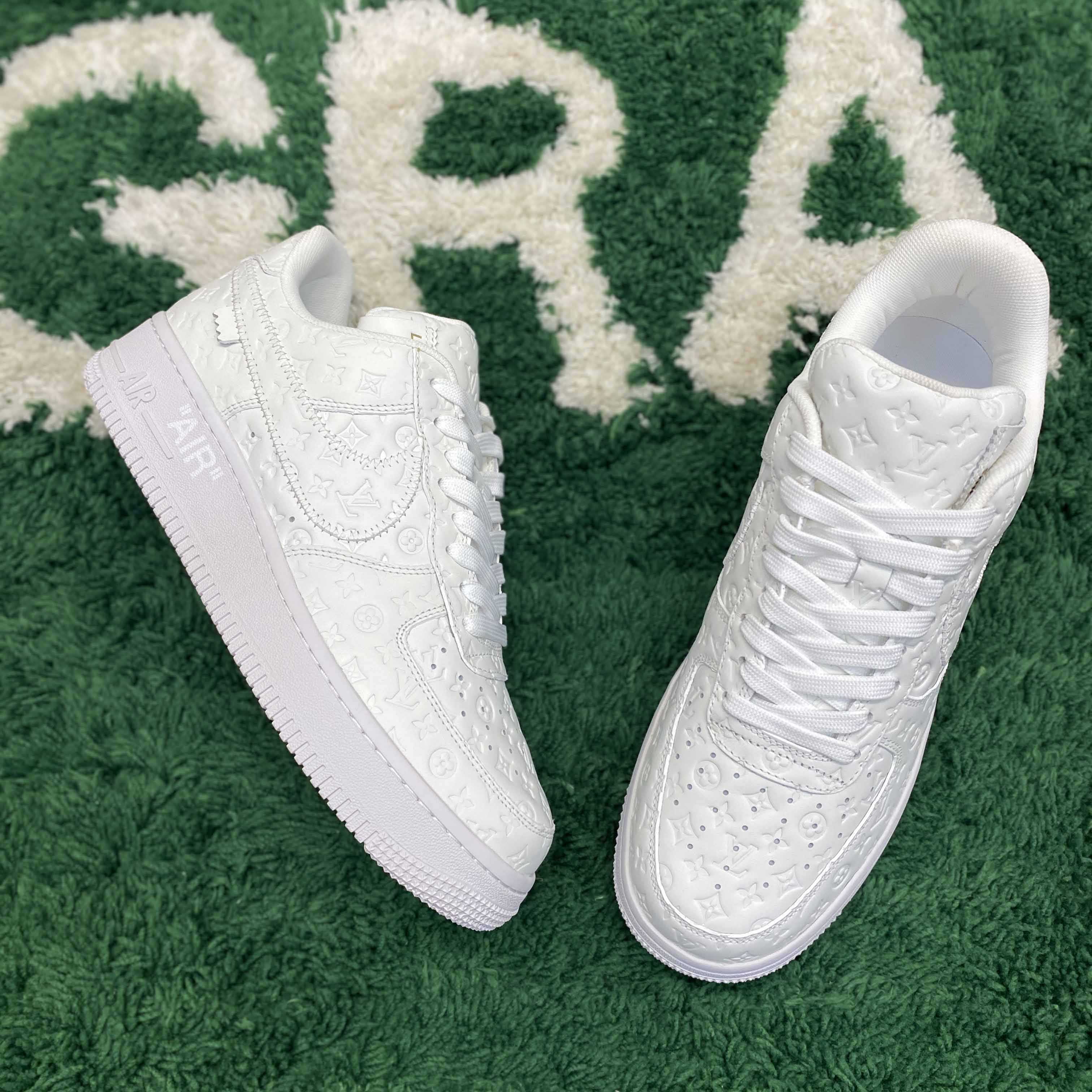  Louis Vuitton LV x Nike Air Force 1 x off-white Sneaker       1A9V - PerfectKickZ