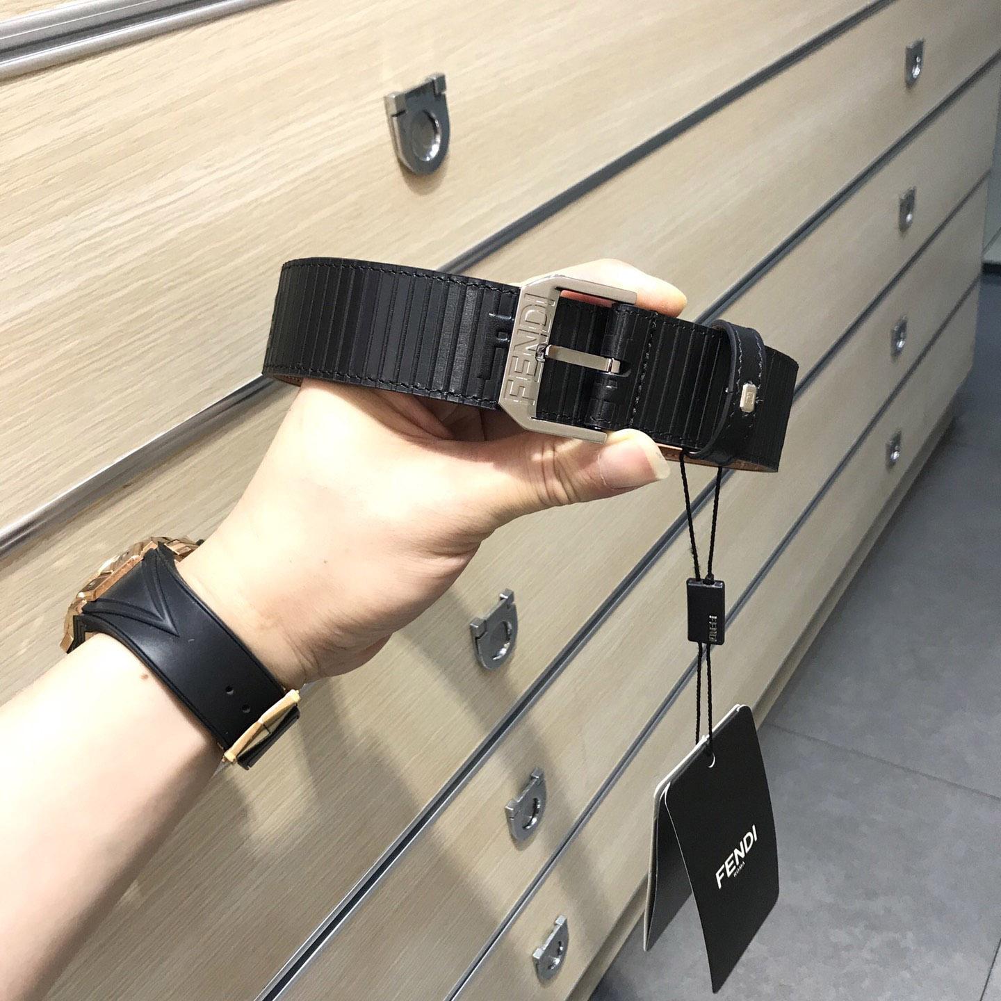 Fendi Black Leather Belt - PerfectKickZ