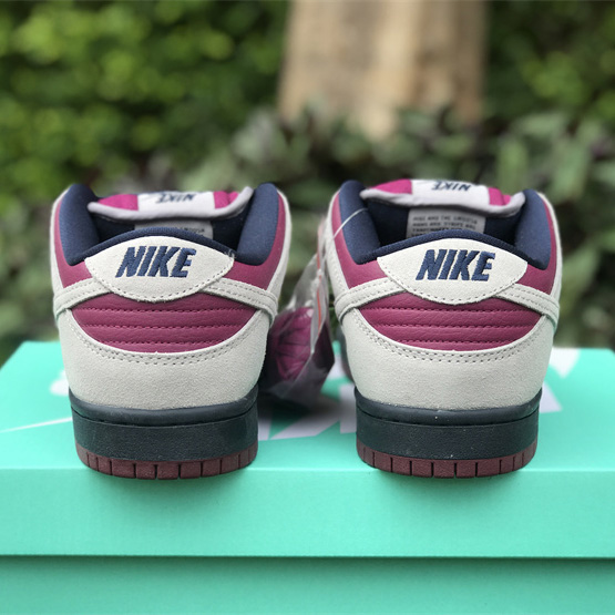 Nike Dunk Low "White and University Red"  Sneaker   BQ6817-001  - 