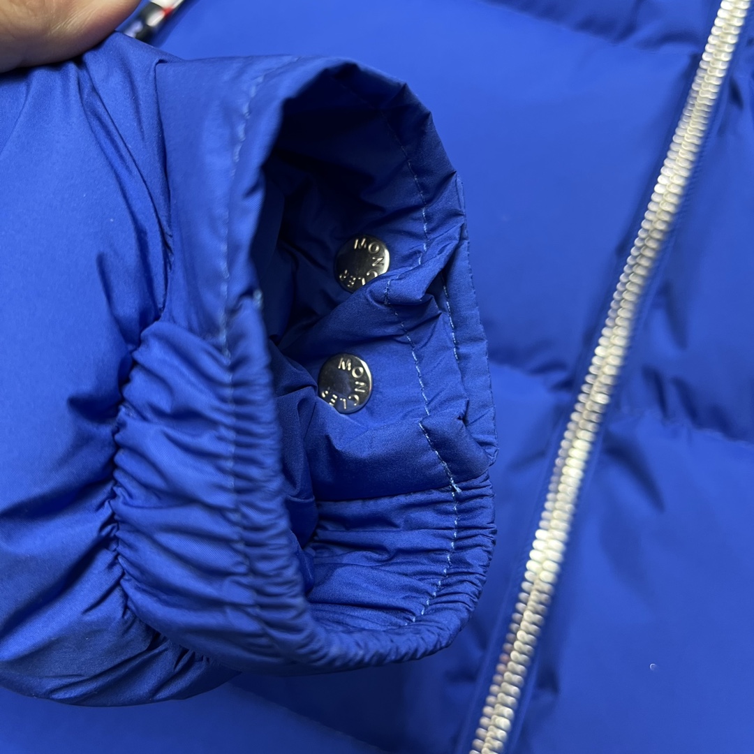 Moncler Poirier Zipped Short Down Jacket - PerfectKickZ