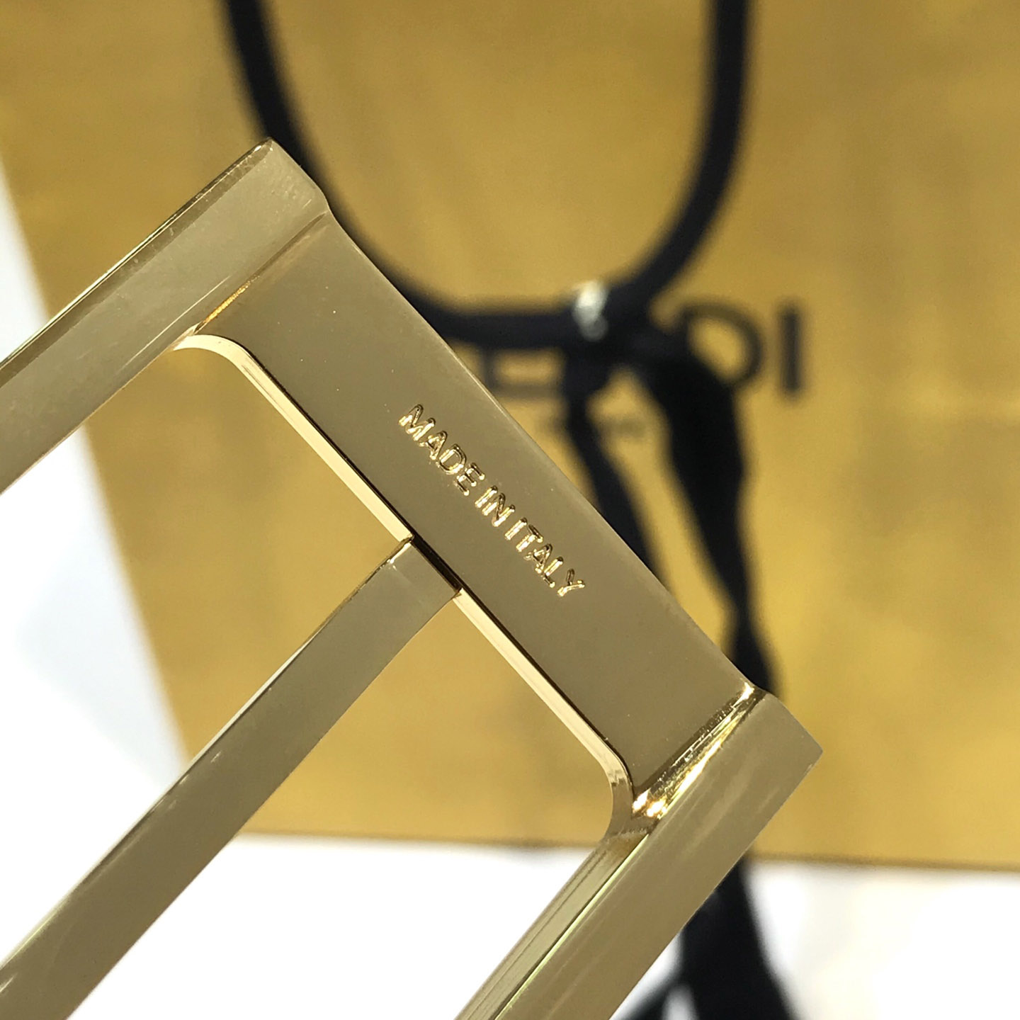 Fendi Leather Belt - PerfectKickZ