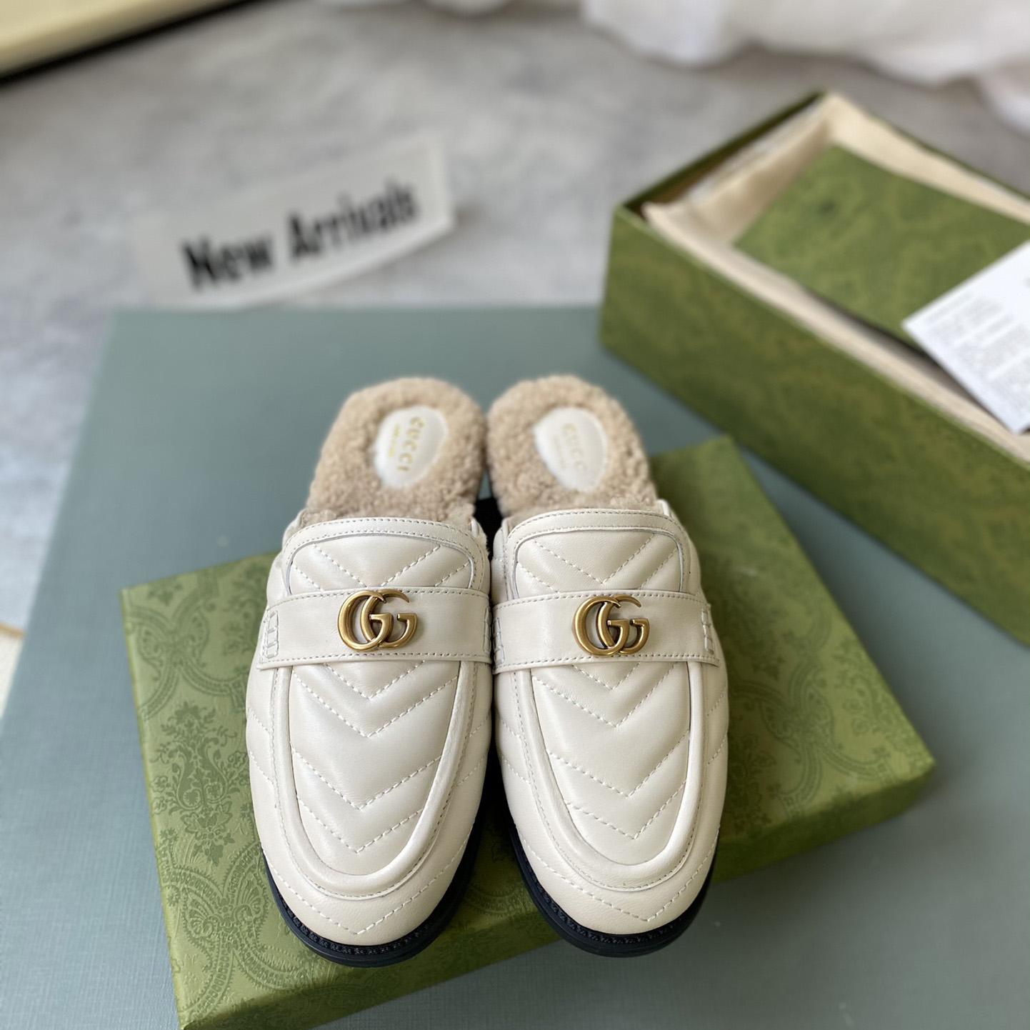 Gucci Women's Double G Slippers - PerfectKickZ