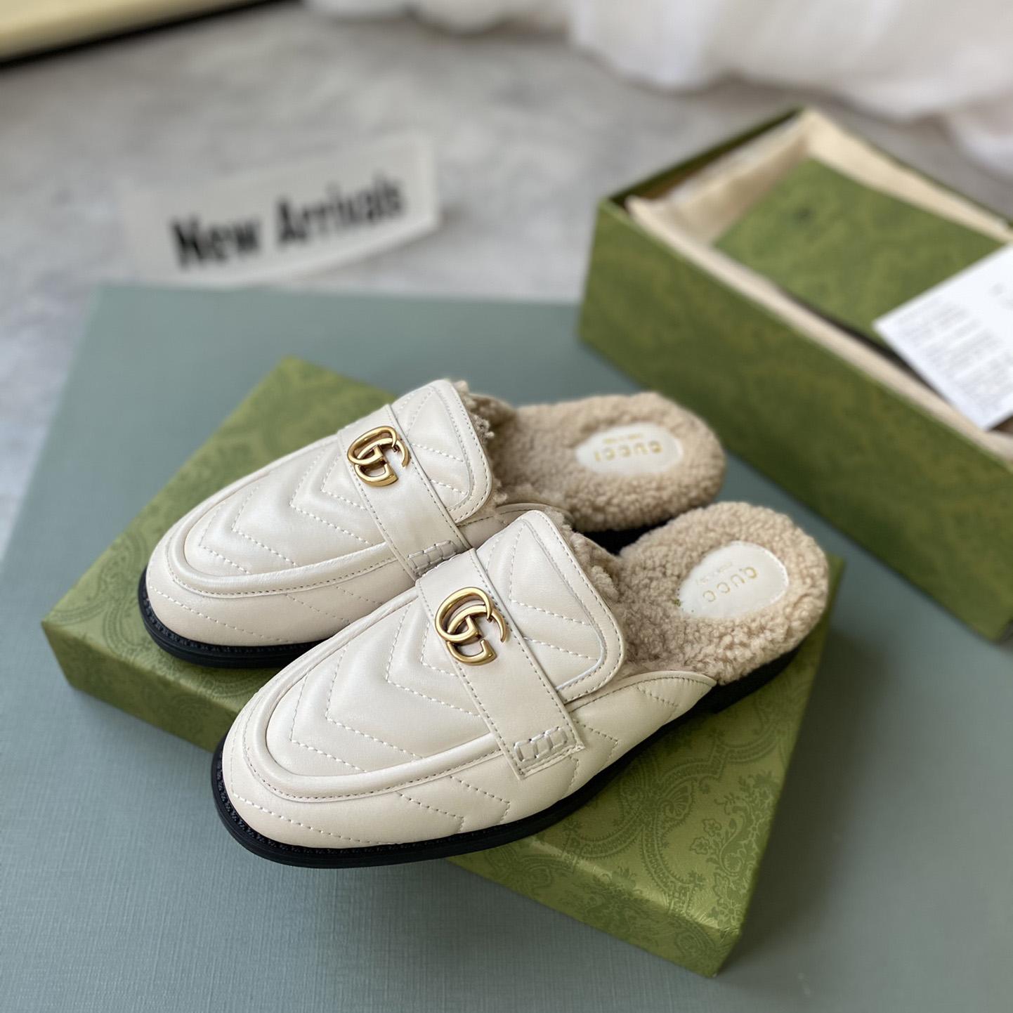 Gucci Women's Double G Slippers - PerfectKickZ