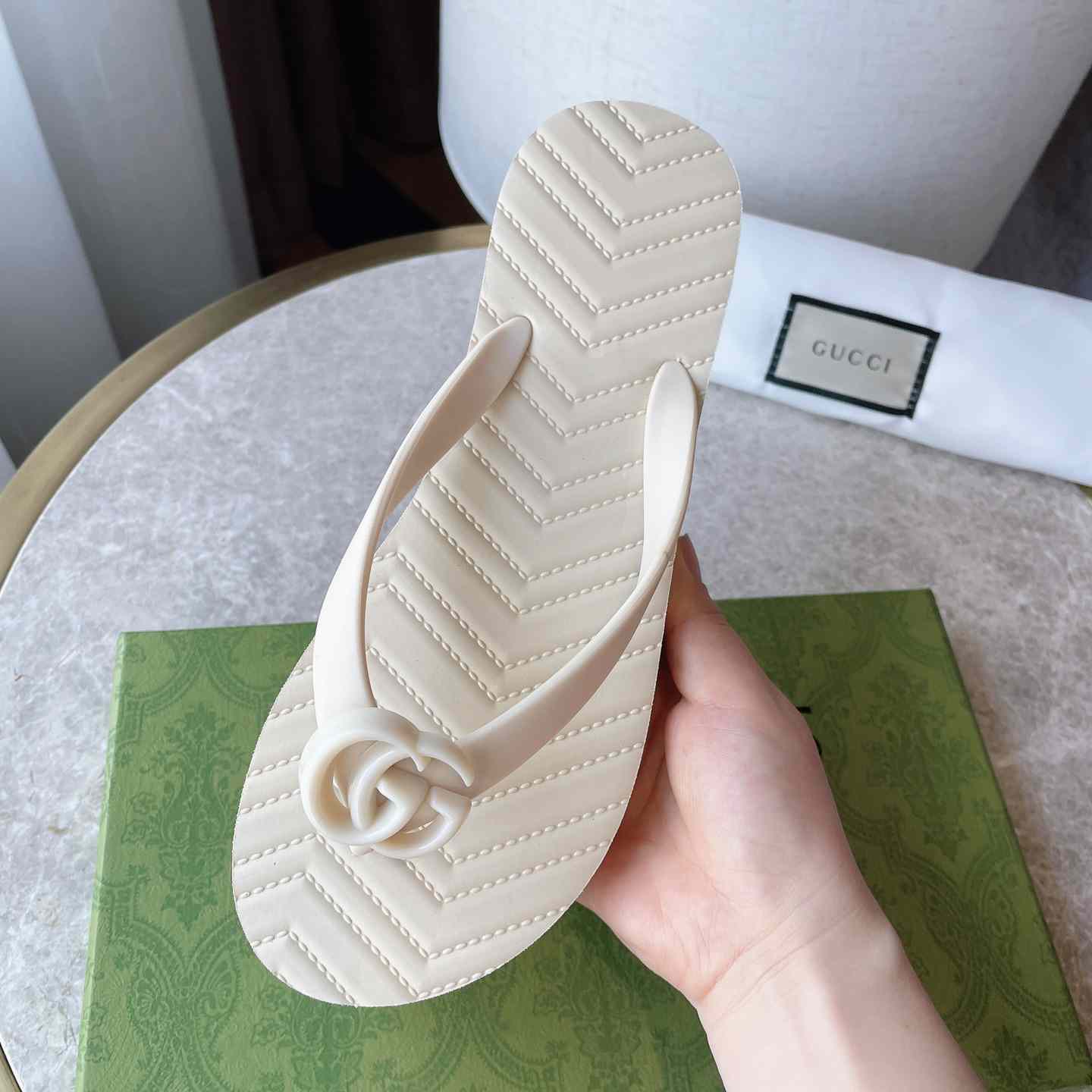 Gucci Women's Chevron Thong Sandal - PerfectKickZ
