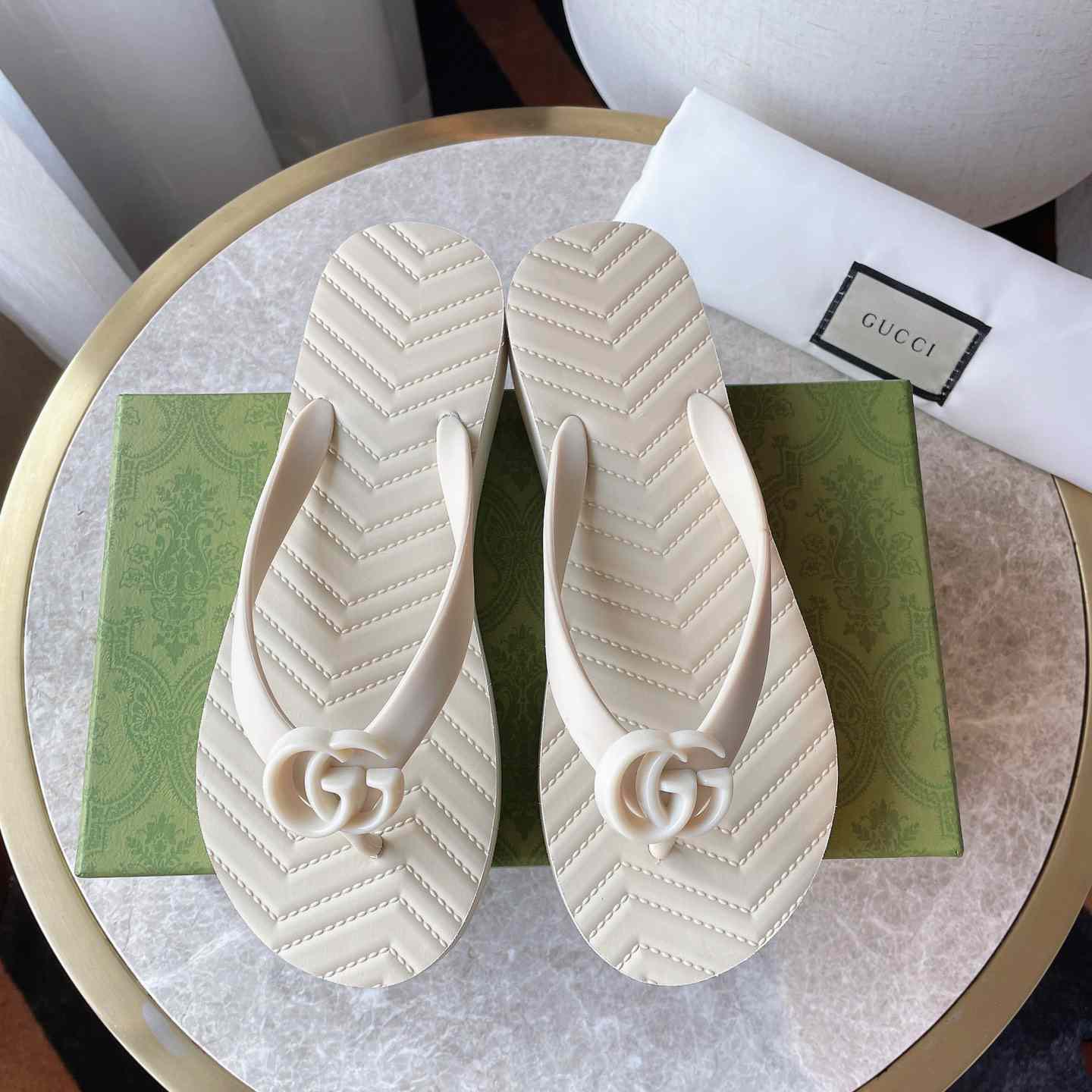 Gucci Women's Chevron Thong Sandal - PerfectKickZ
