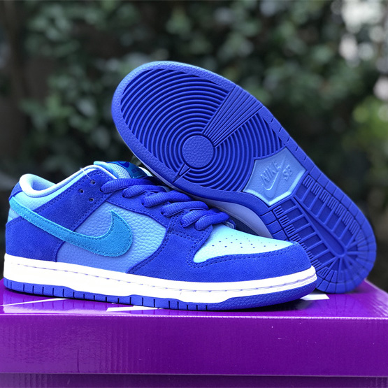 Nike SB Dunk Low “Blue Raspberry” Sneaker   DM0807-400 - PerfectKickZ