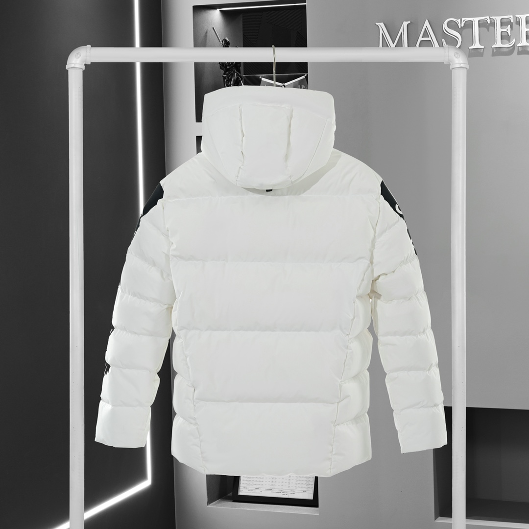 Moose Knuckles Naufrage Quilted Puffer Jacket - PerfectKickZ
