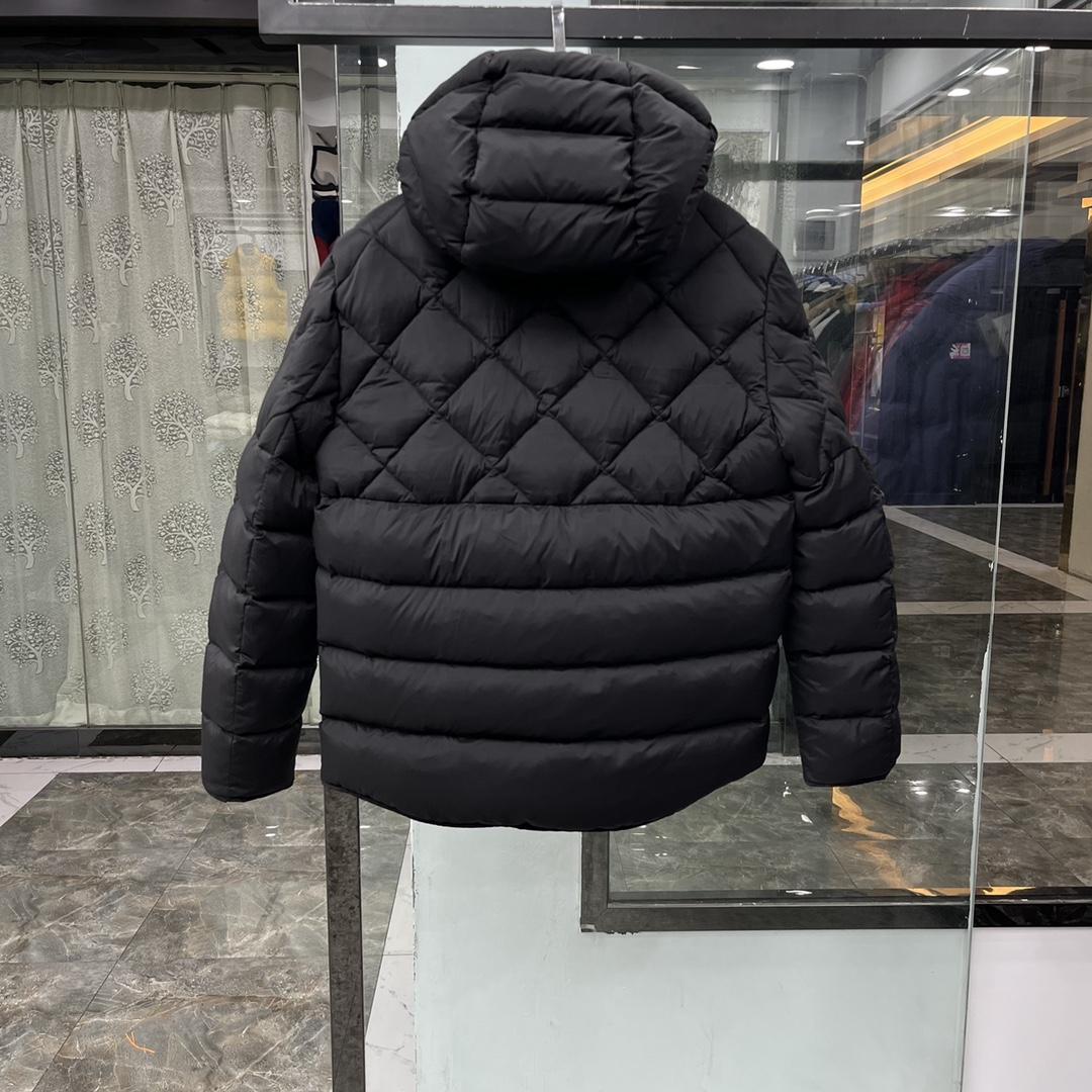 Moncler Hooded Padded Jacket - PerfectKickZ