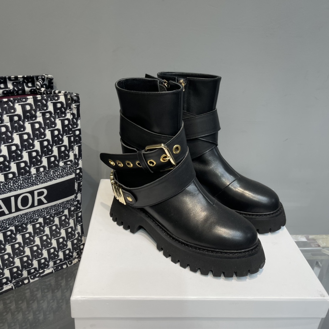 Moschino Ankle Boots - PerfectKickZ