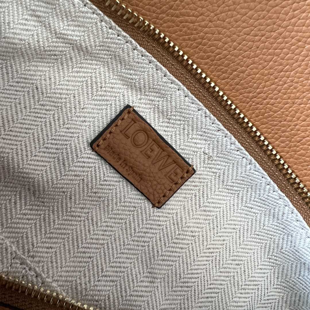 Loewe Puzzle Bag In Classic Calfskin(29-19.5-14cm) - PerfectKickZ