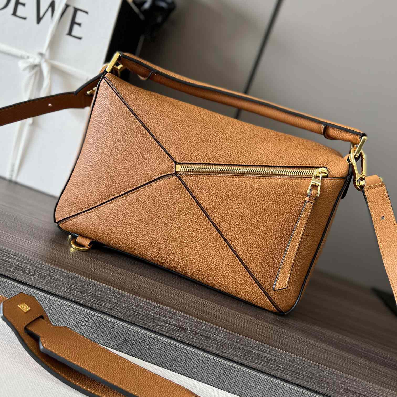 Loewe Puzzle Bag In Classic Calfskin(29-19.5-14cm) - PerfectKickZ