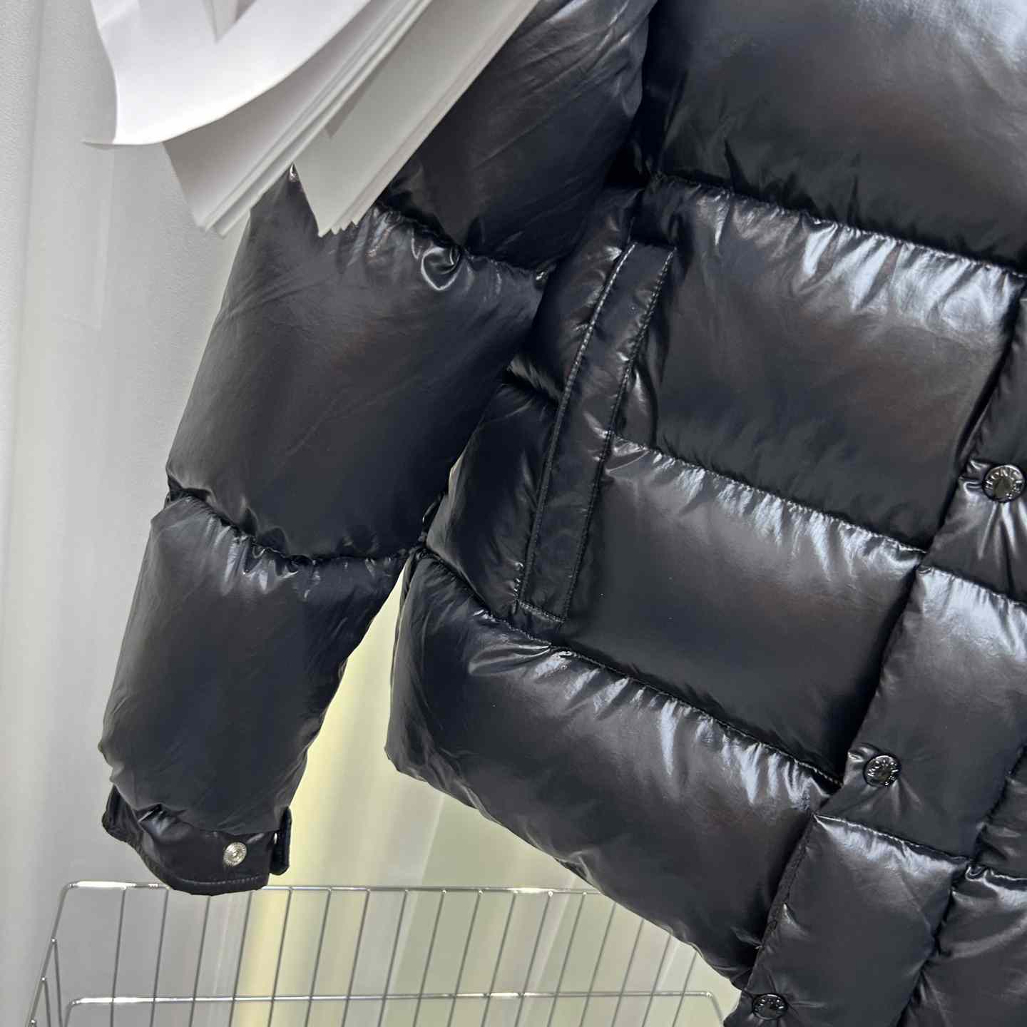 Moncler Maya 70 Short Down Jacket - PerfectKickZ