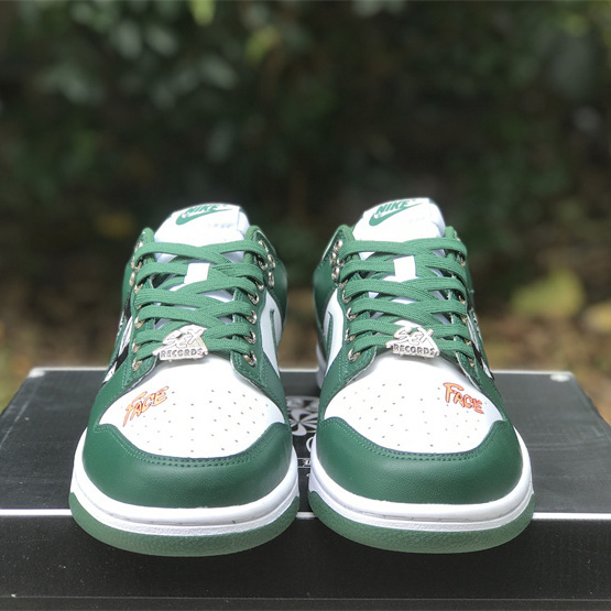 Nike SB Dunk Low Sneaker     DD1931-101 - PerfectKickZ