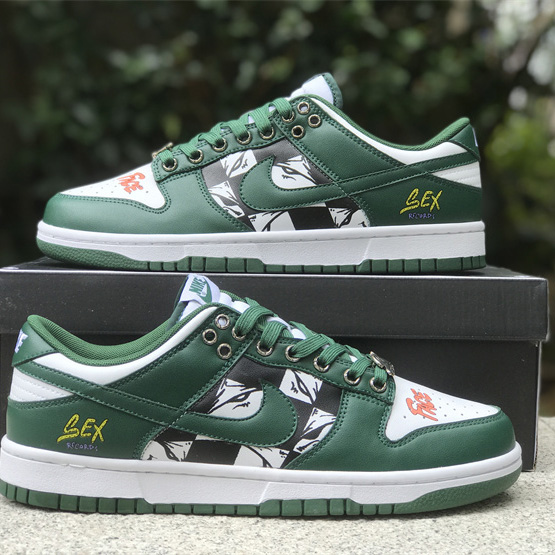 Nike SB Dunk Low Sneaker     DD1931-101 - 