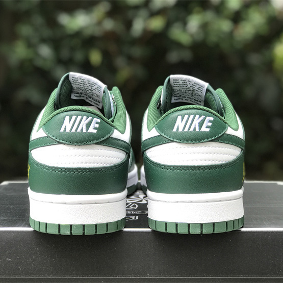 Nike SB Dunk Low Sneaker     DD1931-101 - 