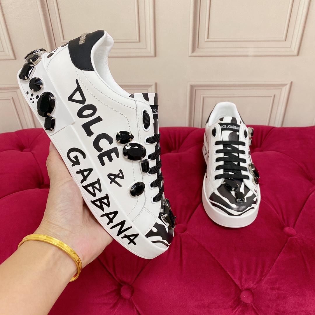 Dolce & Gabbana Calfskin Portofino Sneakers With Embroidery - PerfectKickZ