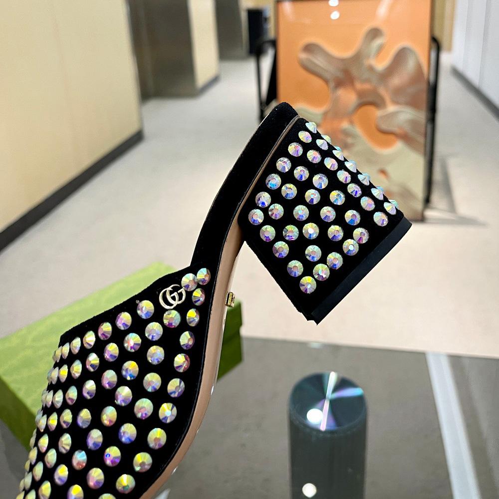 Gucci Women's Slide Sandal With Crystals - PerfectKickZ