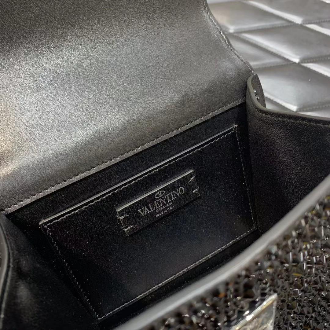 Valenti Vlogo Shoulder Bag - PerfectKickZ