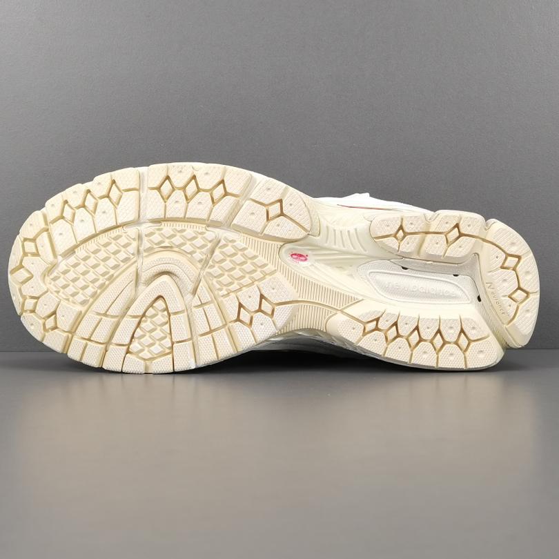 New Balance 2002R ＂Reflned Future＂ Sneakers        ML2002RDC - PerfectKickZ