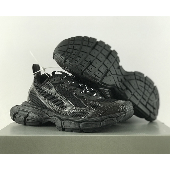 Balenciaga Black Sneaker - PerfectKickZ