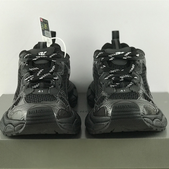 Balenciaga Black Sneaker - PerfectKickZ