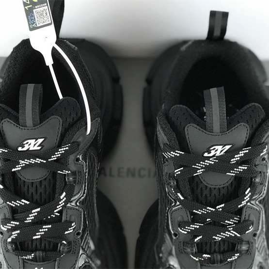 Balenciaga Black Sneaker - PerfectKickZ