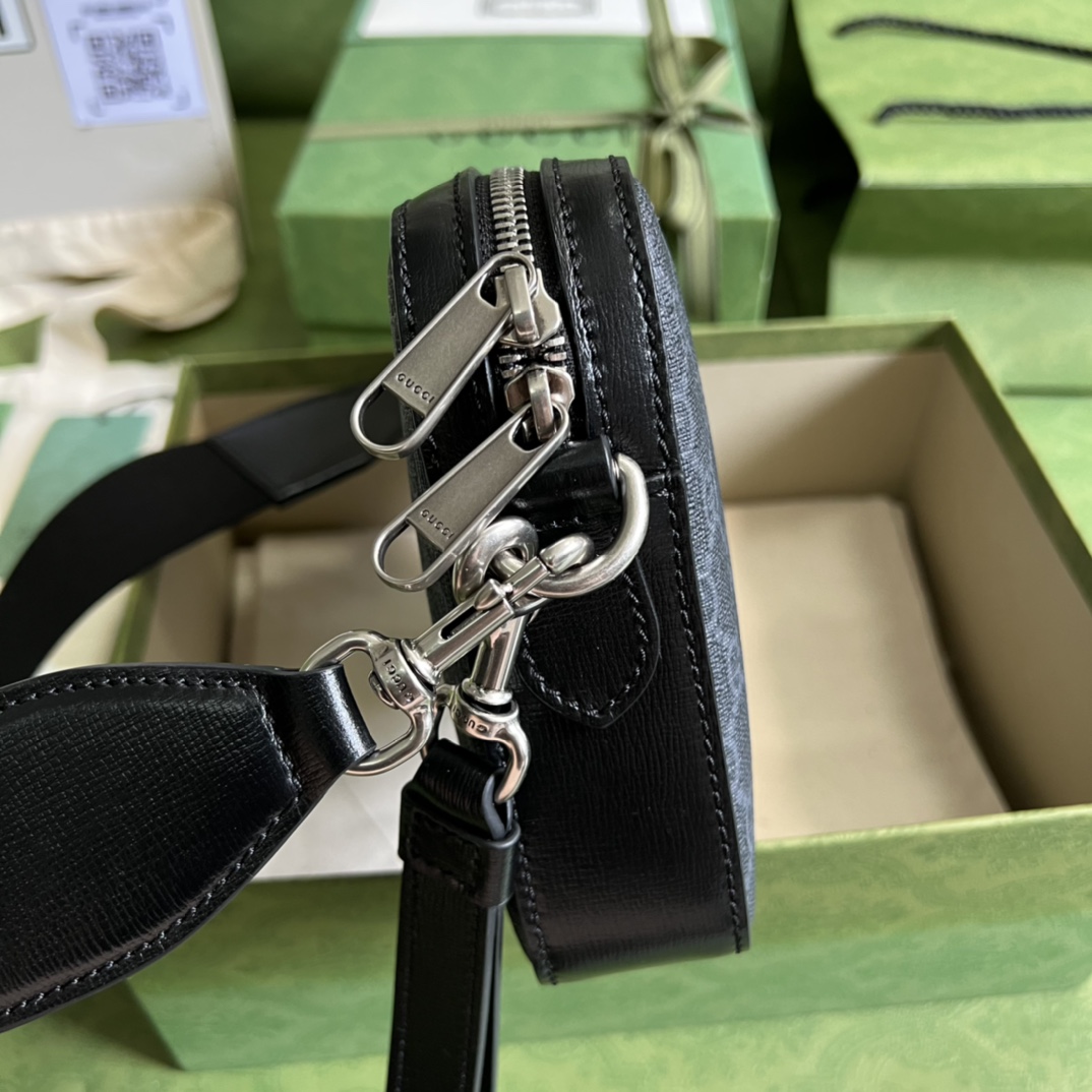 Gucci Shoulder Bag With Interlocking G(24.5-16-4.5cm)   - PerfectKickZ
