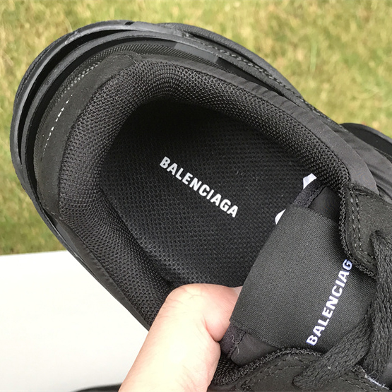 Balenciaga Sneaker  - PerfectKickZ