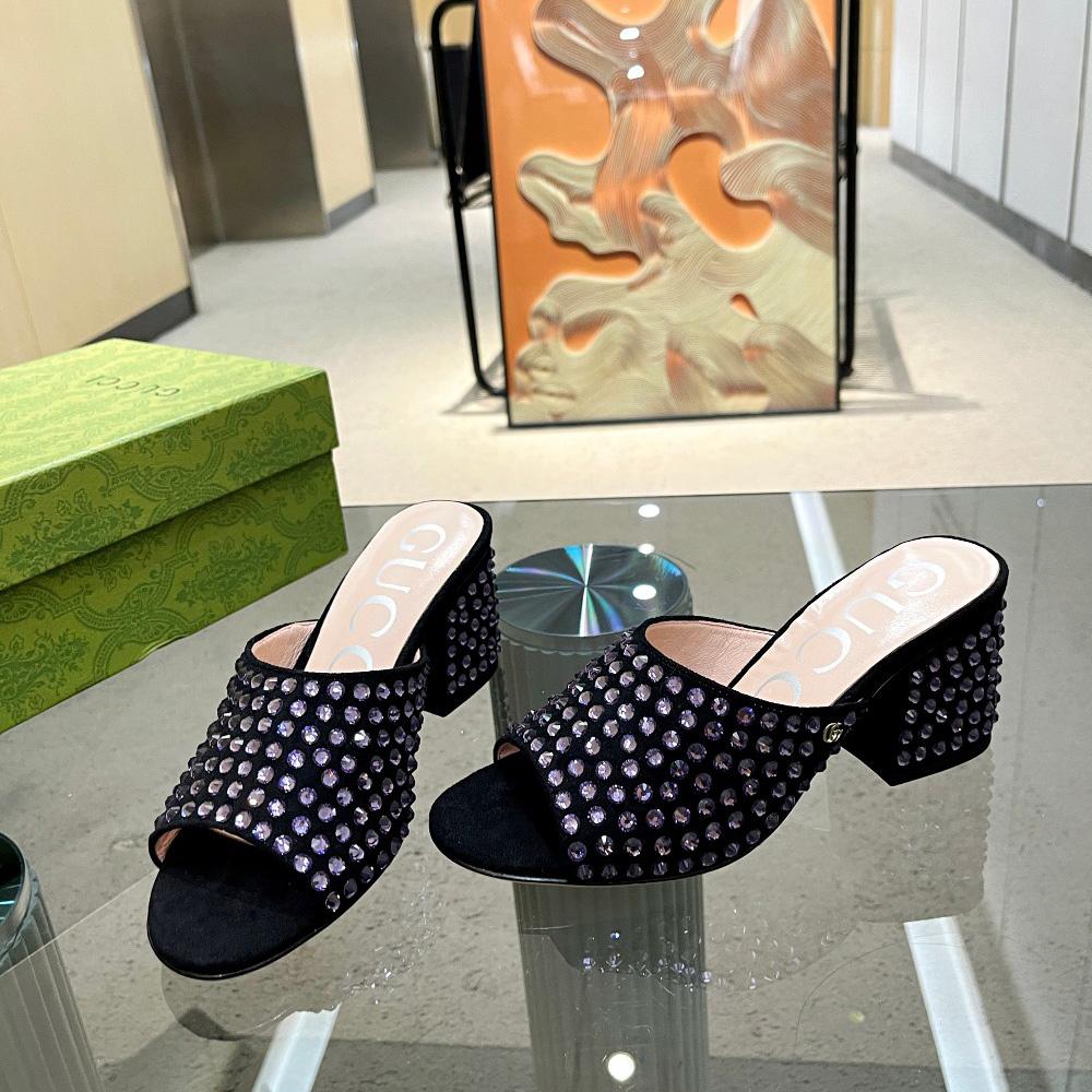 Gucci Women's Slide Sandal With Crystals - PerfectKickZ