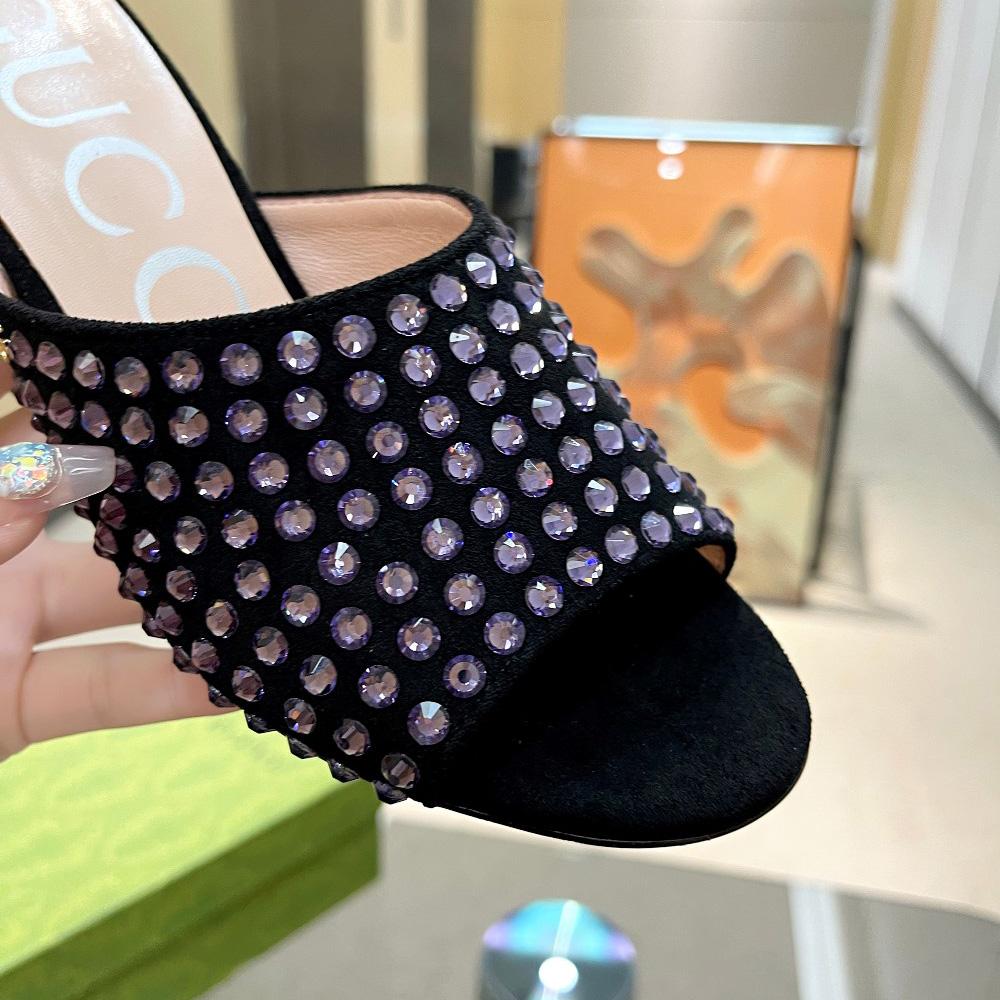 Gucci Women's Slide Sandal With Crystals - PerfectKickZ
