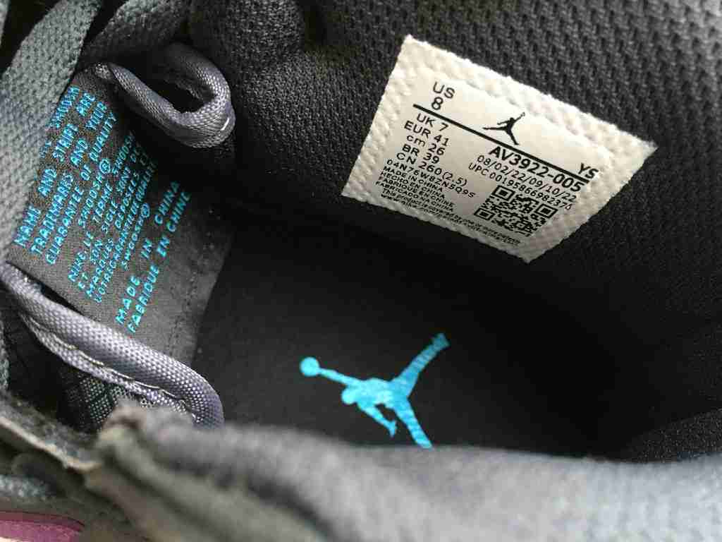 Air Jordan Legacy AJ312 Sneaker  AV3922-005 - PerfectKickZ