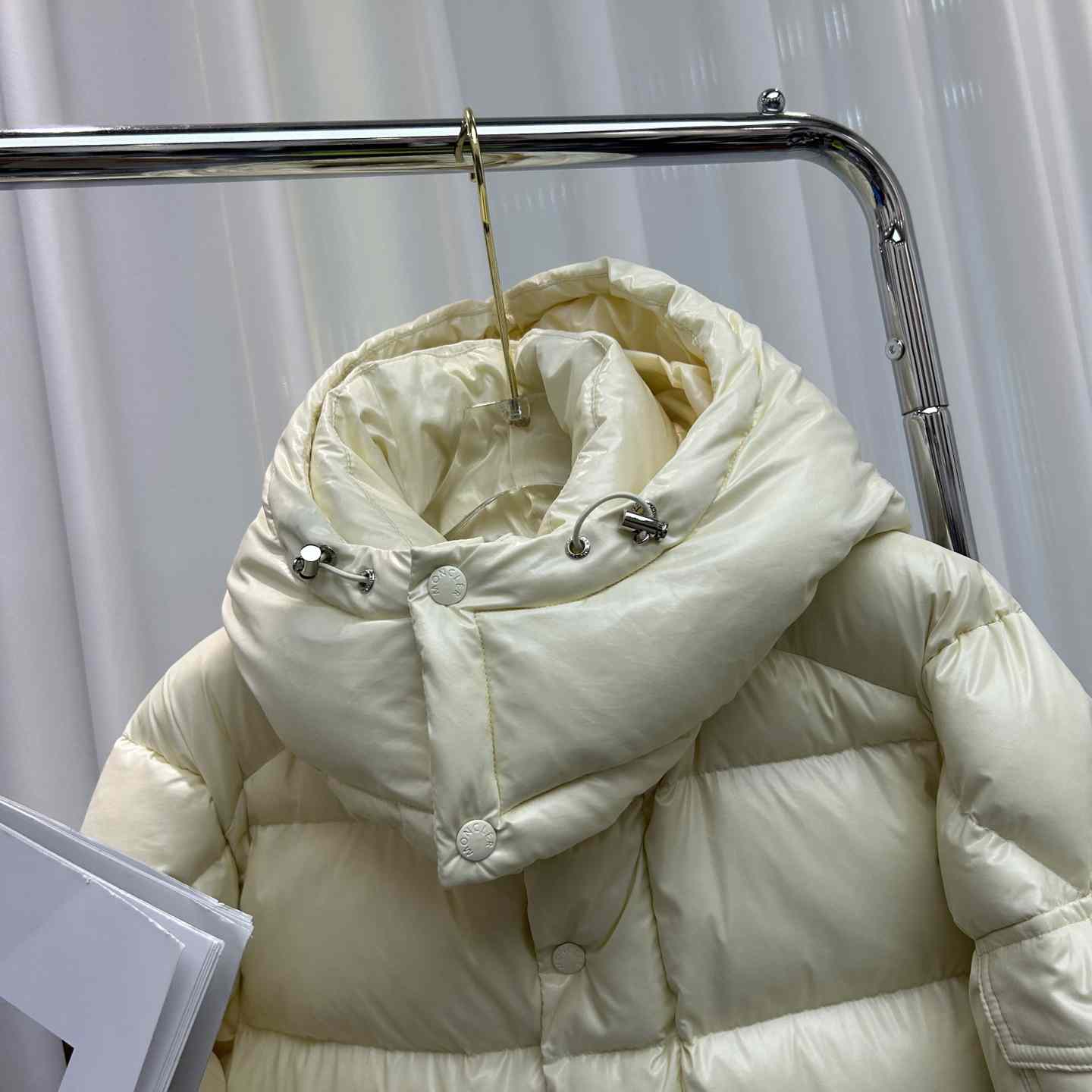 Moncler Maya 70 Short Down Jacket - PerfectKickZ